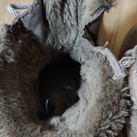 BareTraps Aero Leather Round Toe Winter Boots 6 - Picture 13 of 16